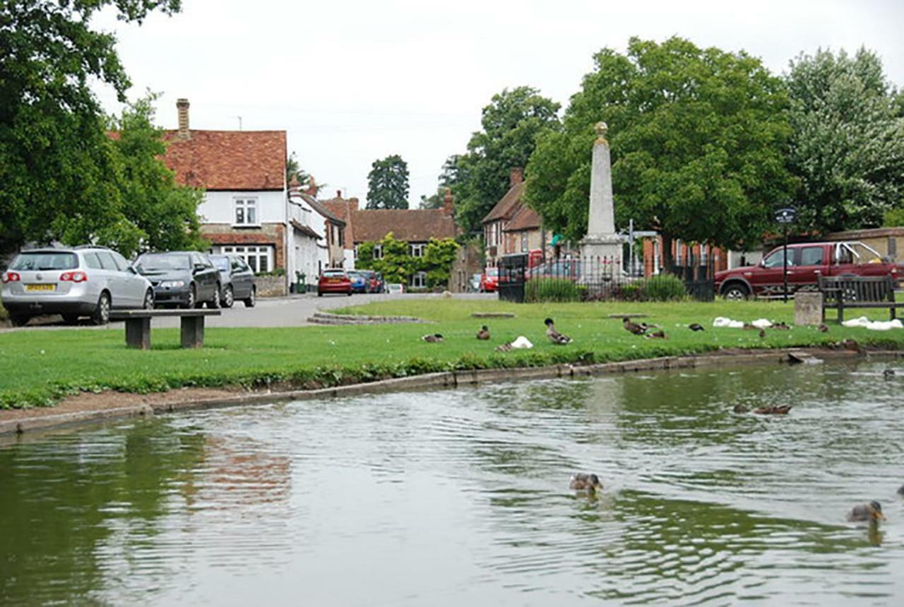 Village Homestay B&B Near Oxford Haddenham (Buckinghamshire) Exterior foto